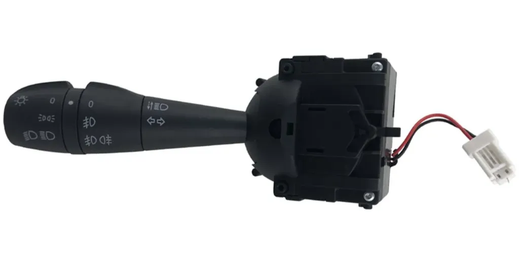 مسكة ضو بدون زمور مع بروجكتور Turn Signal Switch w/o Horn w/ Foglight - Dacia Logan II/Lodgy/Sandero II