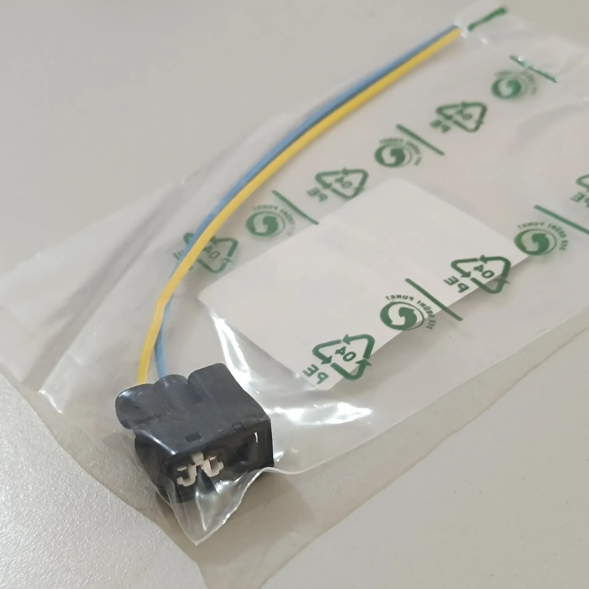 [TYK-SK5516] فيشة كويل (بوبين) Ignition Coil Switch Dacia Logan II/ Sandero/ Renault Clio/ Fluence/ Symbol